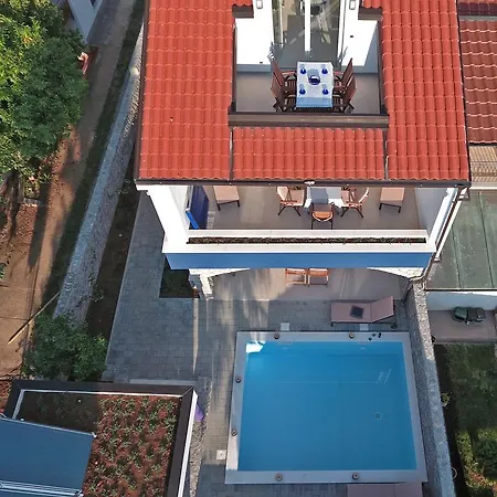 Apartment Petra