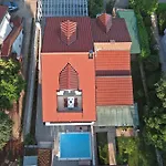 Petra Apartman